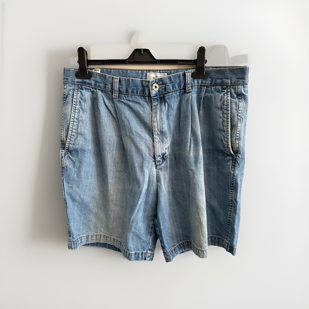 Dockers Mens 36 Light Blue Pleated Denim Shorts 100%‎ Cotton Relaxed Fit